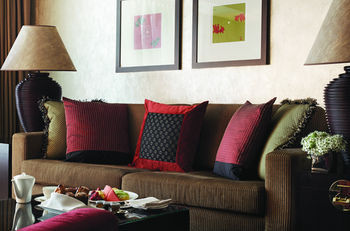 Room Service - Dining